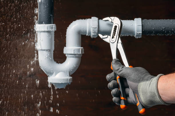 Professional Gas Line Repair technician working in Lewis, NY